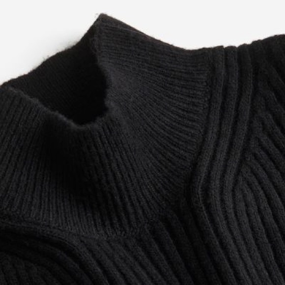 H&M Black Mock-turtleneck Dress - Picture 5 of 7